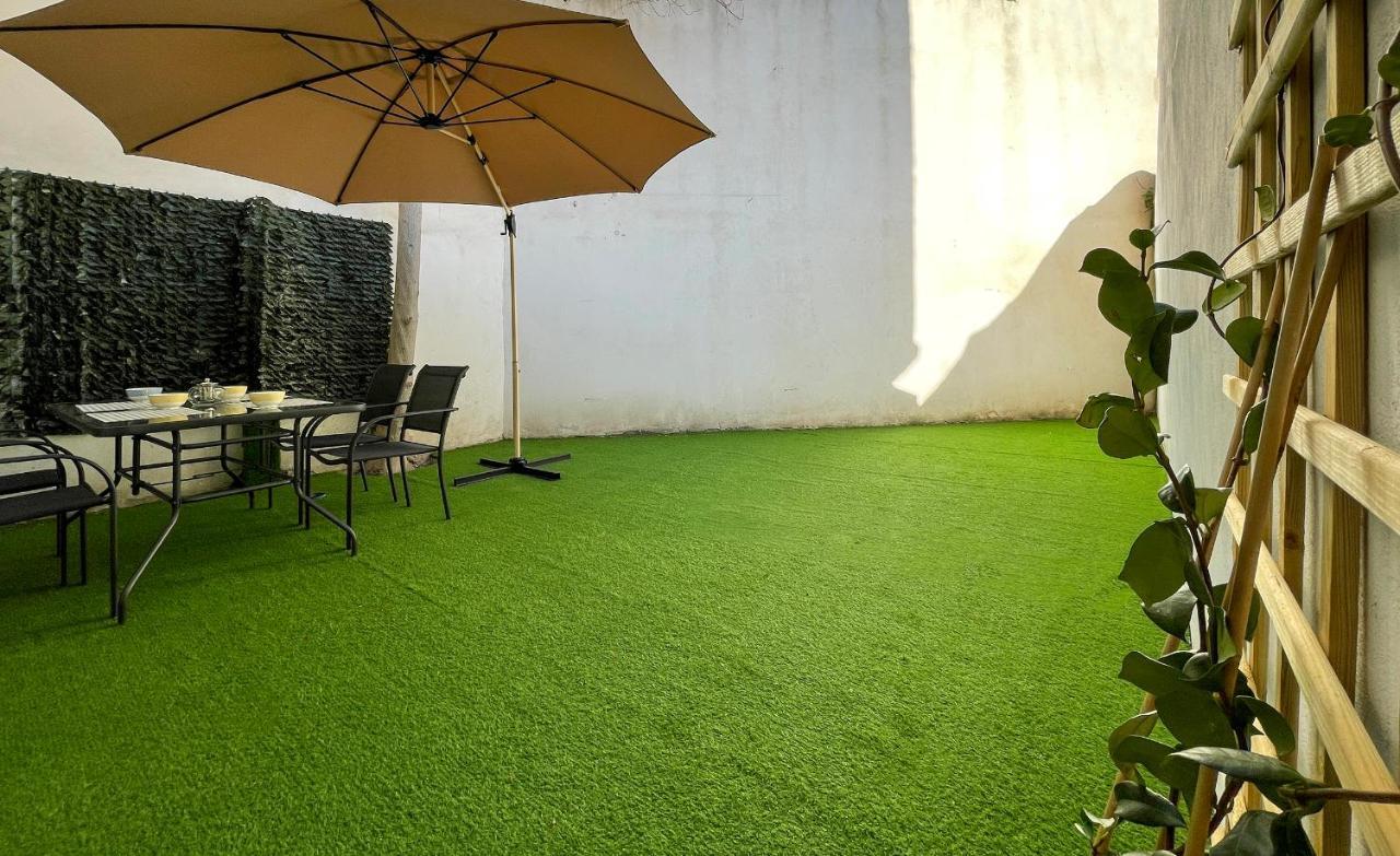 Ferienwohnung Soho Modern 55Sqm Studio With Secret Garden Athen Exterior foto