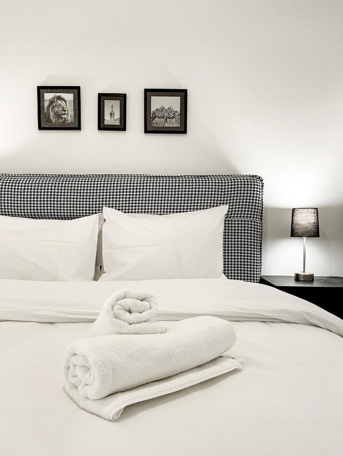 Ferienwohnung Soho Modern 55Sqm Studio With Secret Garden Athen Exterior foto